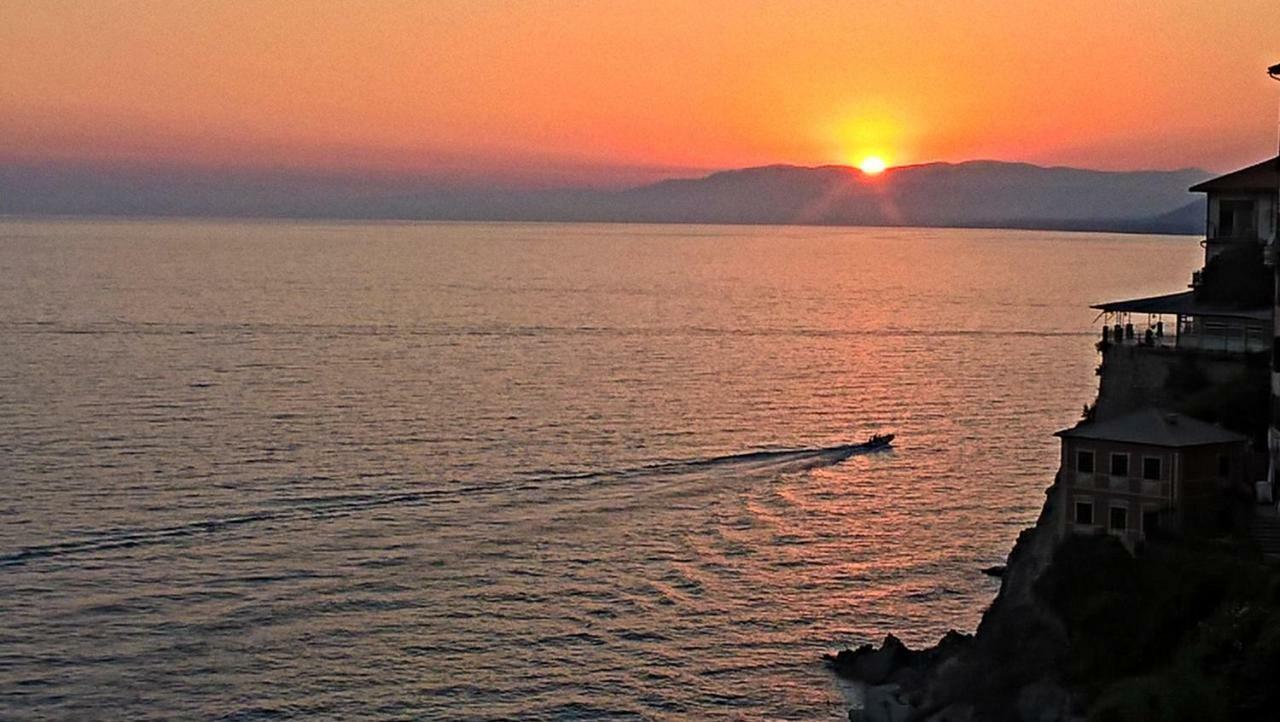 Camogli Golfo Paradiso La Casa Del Comandante Exteriör bild