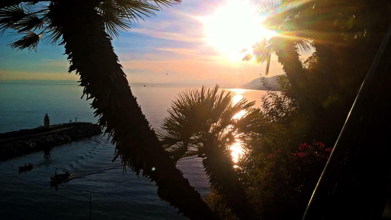 Camogli Golfo Paradiso La Casa Del Comandante Exteriör bild
